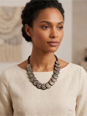 Vintage African Coconut Shell 🐚 Disk Necklace